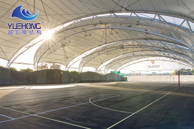 風雨球場膜結構